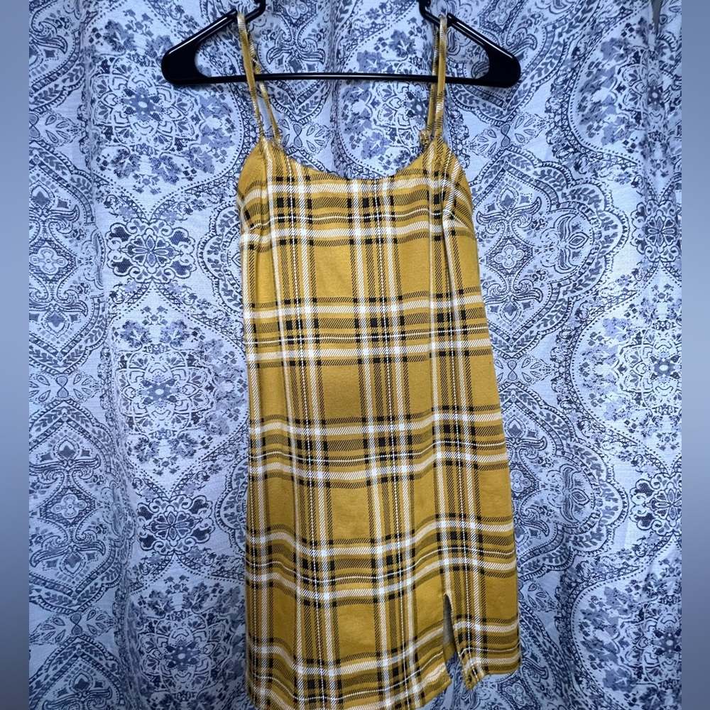 PLAID YELLOW AND BLACK FLANNEL DRESS SLIT BODYCON